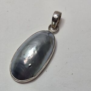 mother of pearl mabe oval large 925 sterling silver tested pendant 6.30g